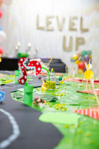 Mario Party inspirierte Dekoration